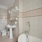 Hotel Lech 2*