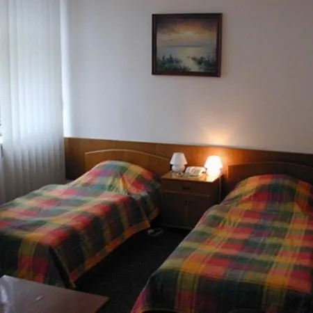 Lech Hotel 2*